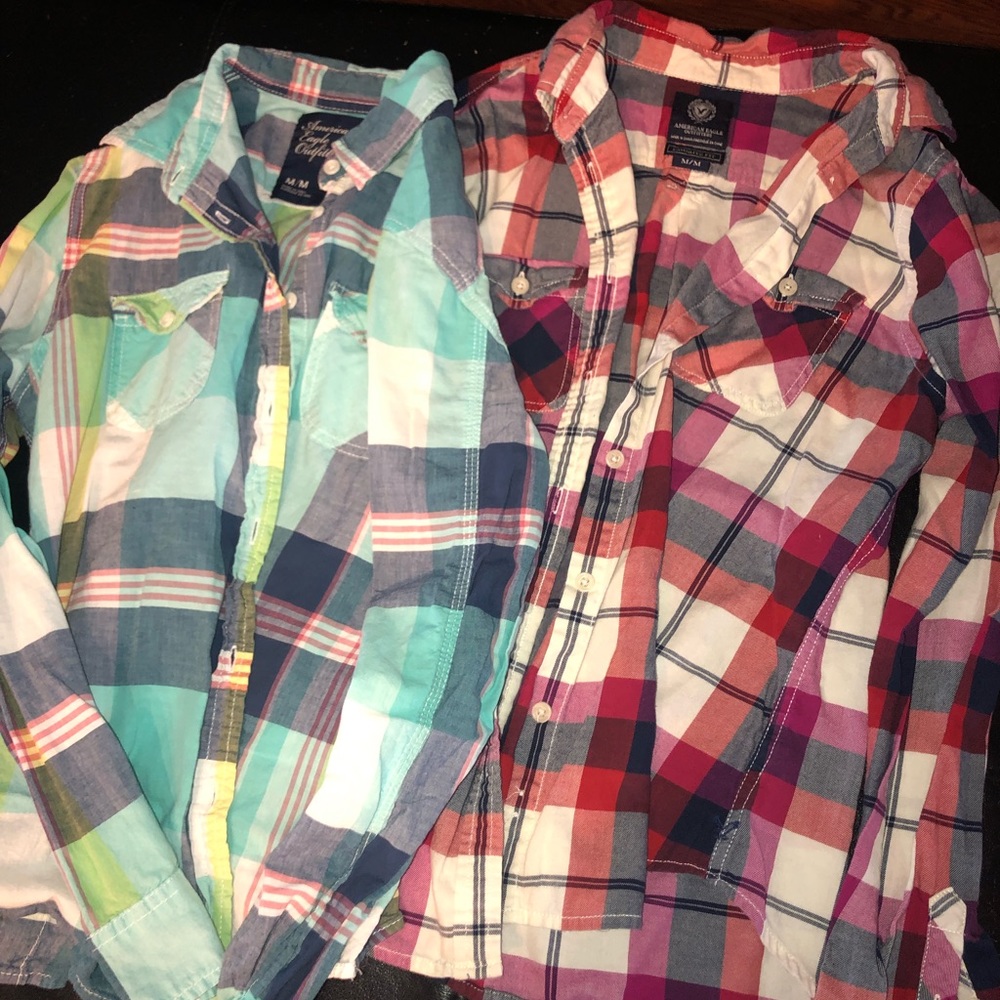 American Eagle Button Down Shirts